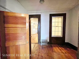 Rented by Sunrise Real Estate