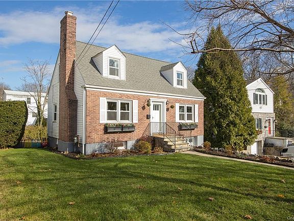 2nd image of 149 Alkamont Ave