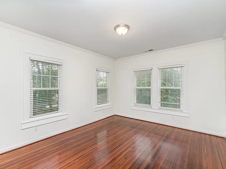 2110 Dartmouth Pl — Photo 15