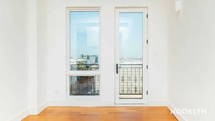 Rented by Nooklyn NYC LLC | media 21