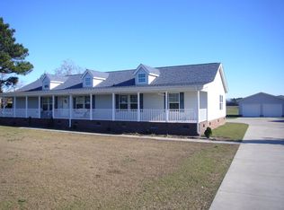 368 Pineview Cemetery Rd, Mount Olive, NC 28365