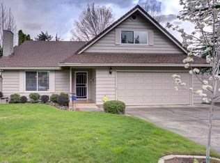 2891 Pennington Dr, Medford, OR 97504