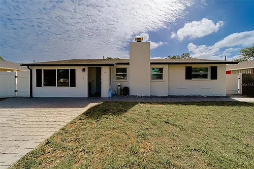 7849 86th Way N Photo 1