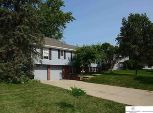 432 S 119th St, Omaha, NE 68154