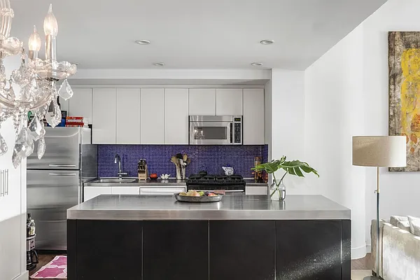 Rented by Compass | media 28