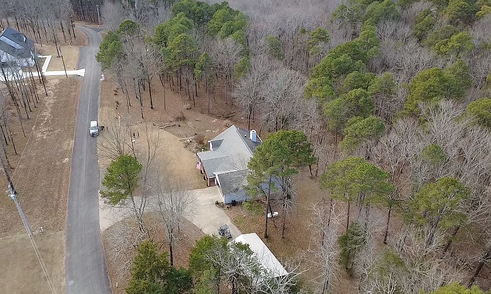 1st image of 130 Hilltop Dr
