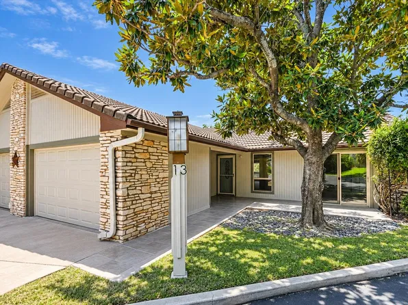104 Big Spur South #13, Horseshoe Bay, TX 78657