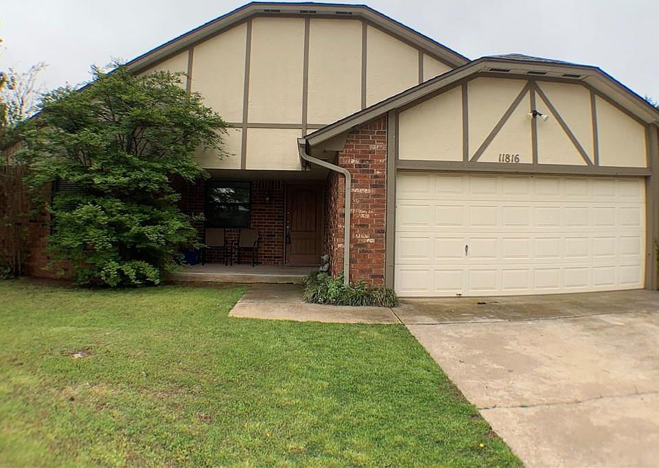 1st image of 11816 Larkdale Dr