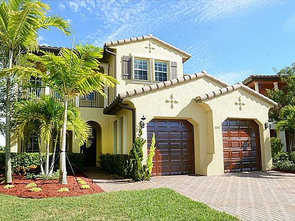 Home For Sale In Heron Bay