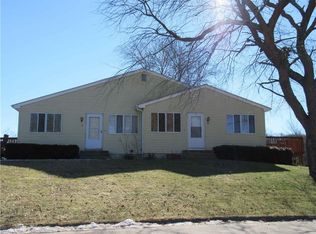 13 Meadowview Ter, Westerly, RI 02891
