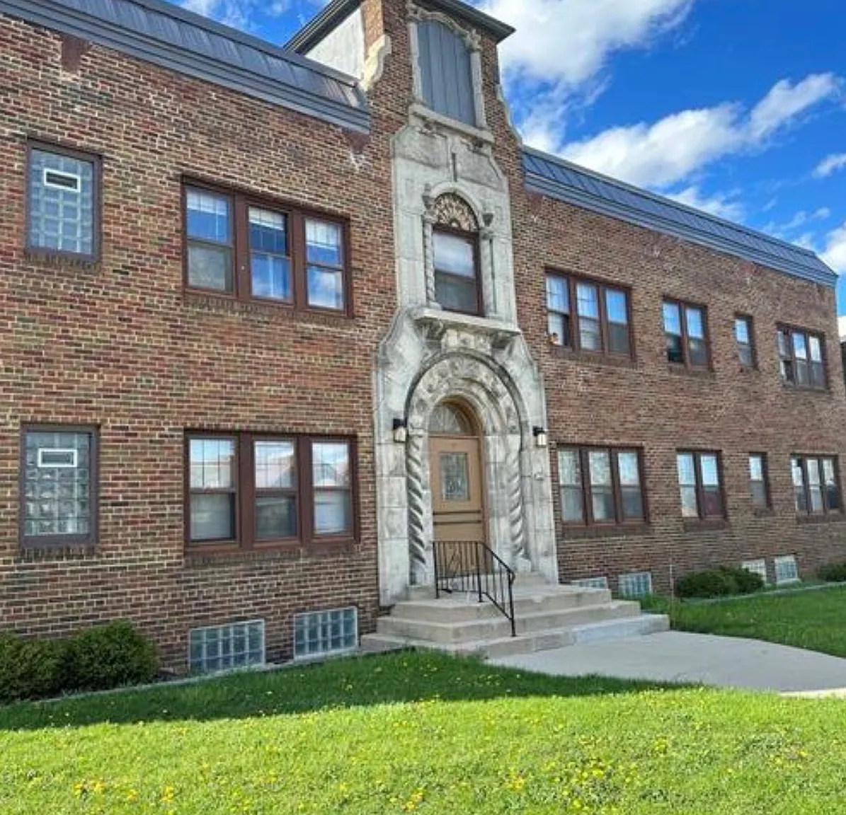 5324 W. Beloit Rd — Photo 1