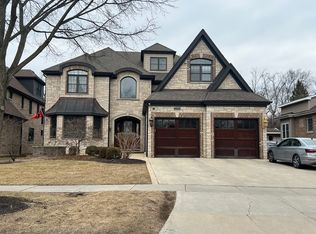 255 E Vallette St, Elmhurst, IL 60126