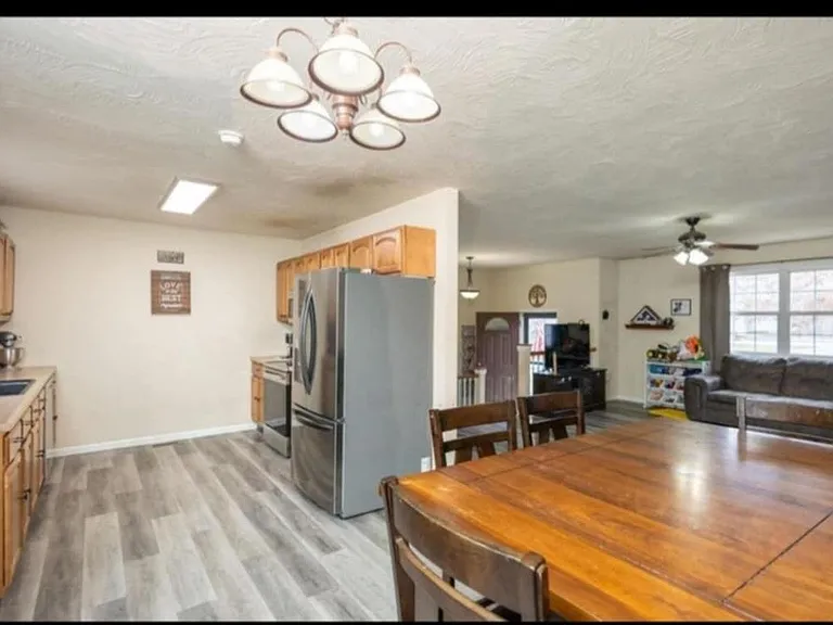 15400 Triangle Ln — Photo 8