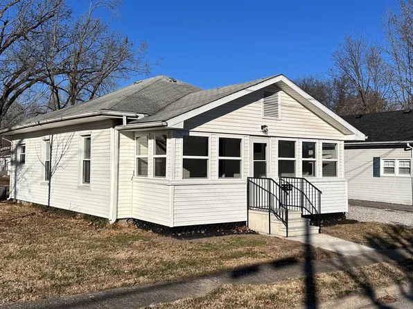 503 S Lincoln St, West Frankfort, IL 62896