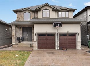 2968 McRobbie Cres, Windsor, ON N8R 0B1