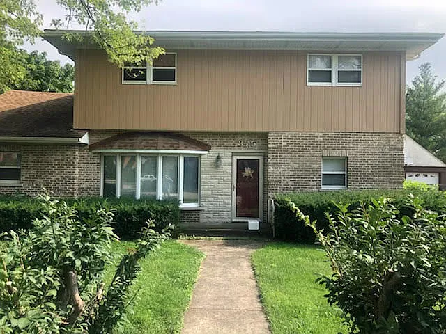 15W375 Concord St photo 1