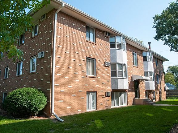 5th image of 6321-6329 Pleasant Ave S #6321-06