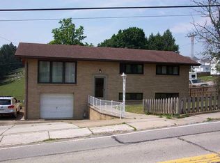 15 E Main St, New Salem, PA