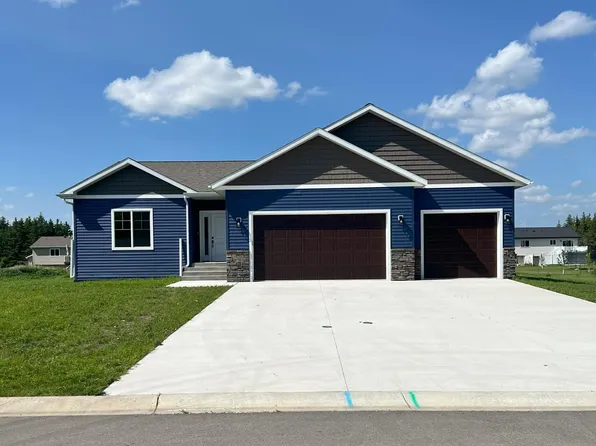1920 Long Prairie Ln, Detroit Lakes, MN 56501