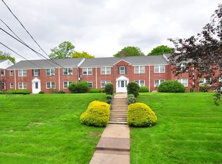 1012 Trout Brook Dr UNIT 1012, West Hartford, CT 06119