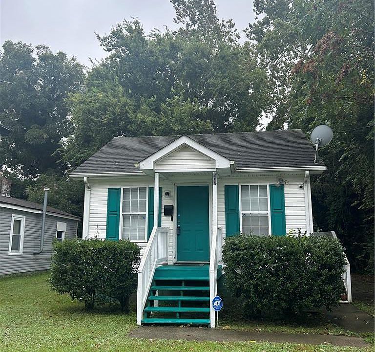 1st image of 307 Central Ave
