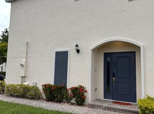 481 NE 194th Ter #481, Miami, FL 33179