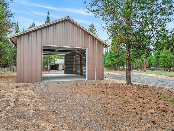 5th image of 52628 Ammon Rd