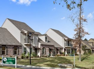 13801 Azalea Dr, Saint Francisville, LA 70775