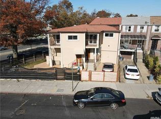 144-01 Melbourne St, Flushing, NY 11367