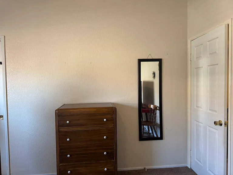 201 Riverfront Dr #4 — Photo 30