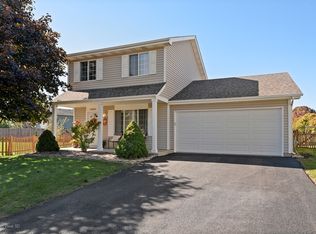 2826 Diane Dr, Aurora, IL 60504