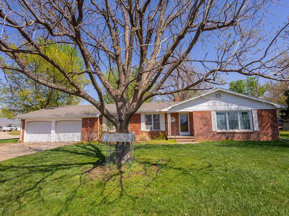 654 N Lake Rd, Cheney, KS 67025