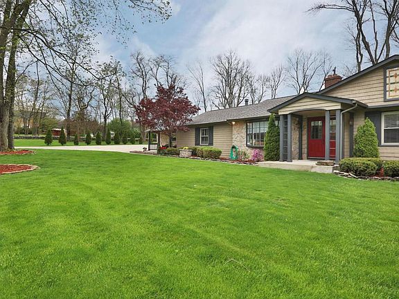2nd image of 5300 Locust Hill Ln