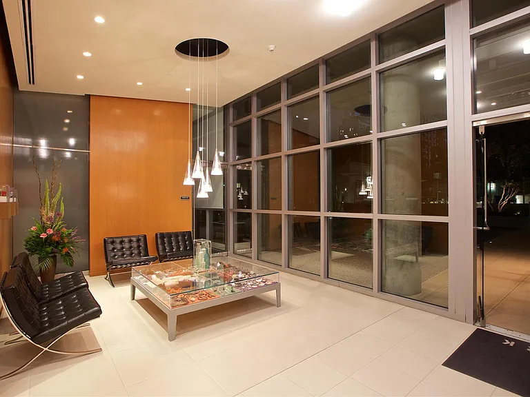 800 The Mark Ln #610 — Photo 27