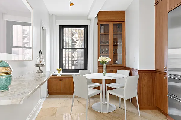 Sold by Compass | media 4