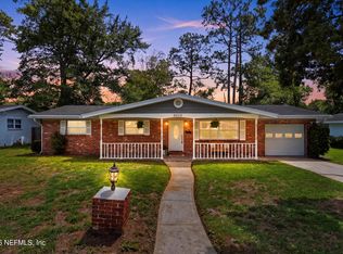 8015 Mendoza Dr, Jacksonville, FL 32217