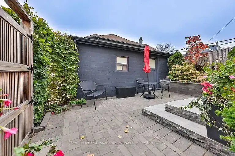 234 Brock Ave #1A — Photo 9