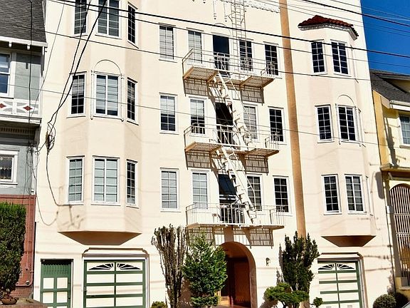2nd image of 375 14th Ave APT 202