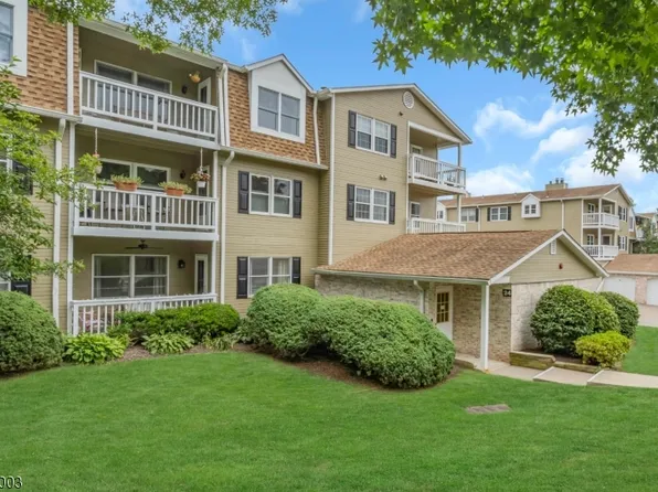 24B Heritage Dr #B, Chatham Twp., NJ 07928