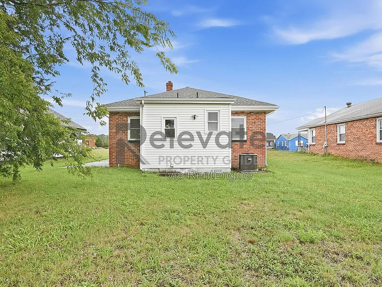 3605 South St — Photo 15