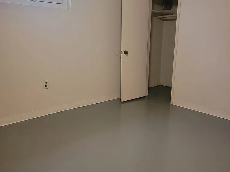 1513 Evergreen St — Photo 16