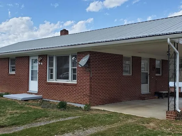 418 Parsonage Ave, Rural Retreat, VA 24368