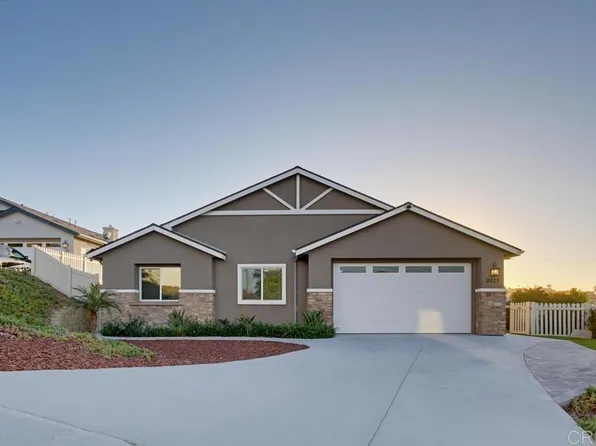 9228 Rickie Rd, Lakeside, CA 92040