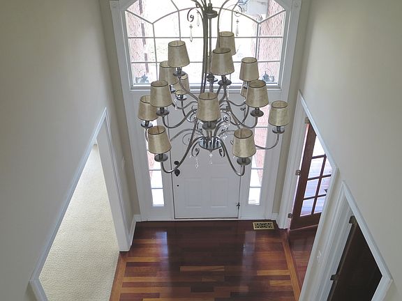 4th image of 5540 Oakfield Ln
