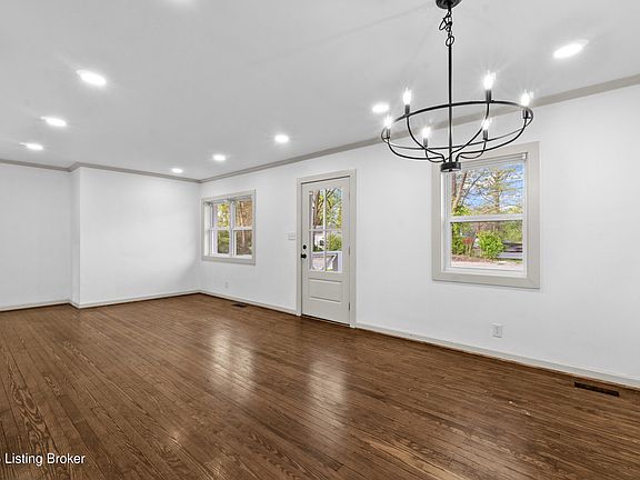 5th image of 5707 Billtown Rd