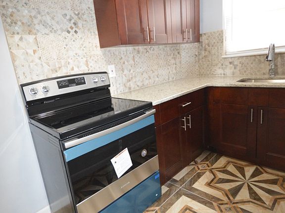 5th image of 616 Van Kirk St #1