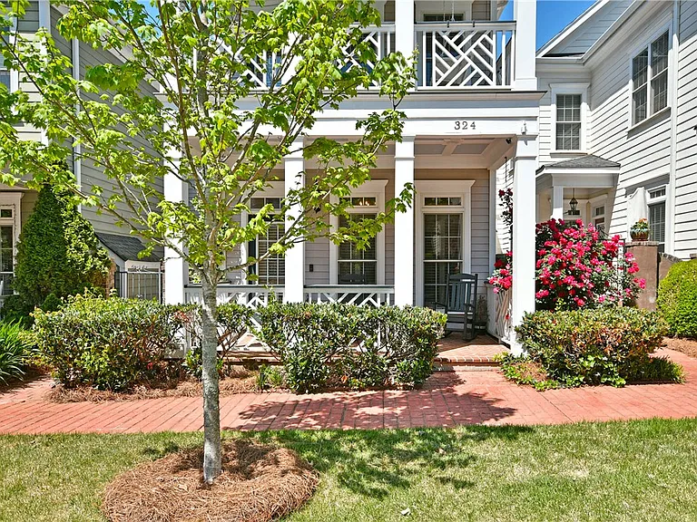 324 Village Walk Ln — Photo 34