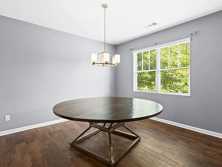 407 Aviary Ln — Photo 12