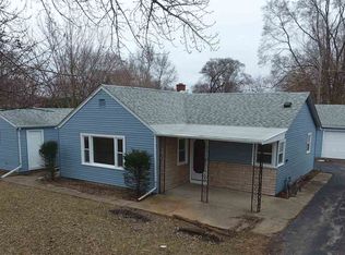 913 Marie Ave, Machesney Park, IL 61115