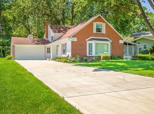 6211 Columbine Blvd, Rockford, IL 61108